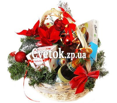 Новорічна подарунковий кошик із солодощами