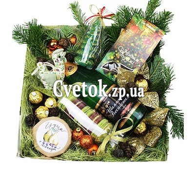 Подарункова коробка на Новий рік