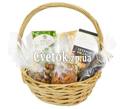 Подарочная корзина с чаем