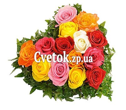 Розы в форме сердца
