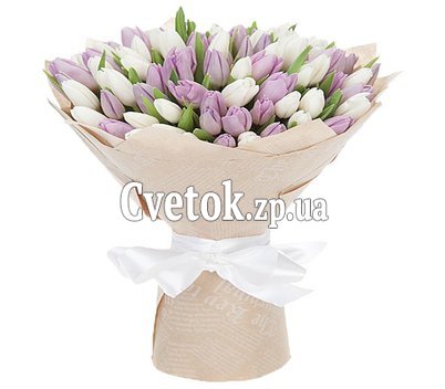 Стильный букет тюльпанов